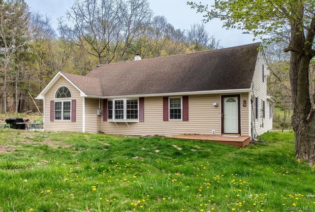 164 Bloomer Road, Lagrangeville, NY 12540
