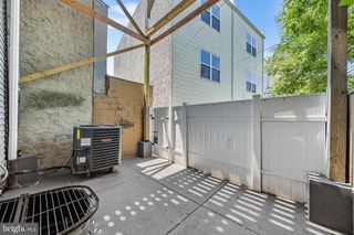 940 S 5TH ST, Philadelphia, PA 19147
