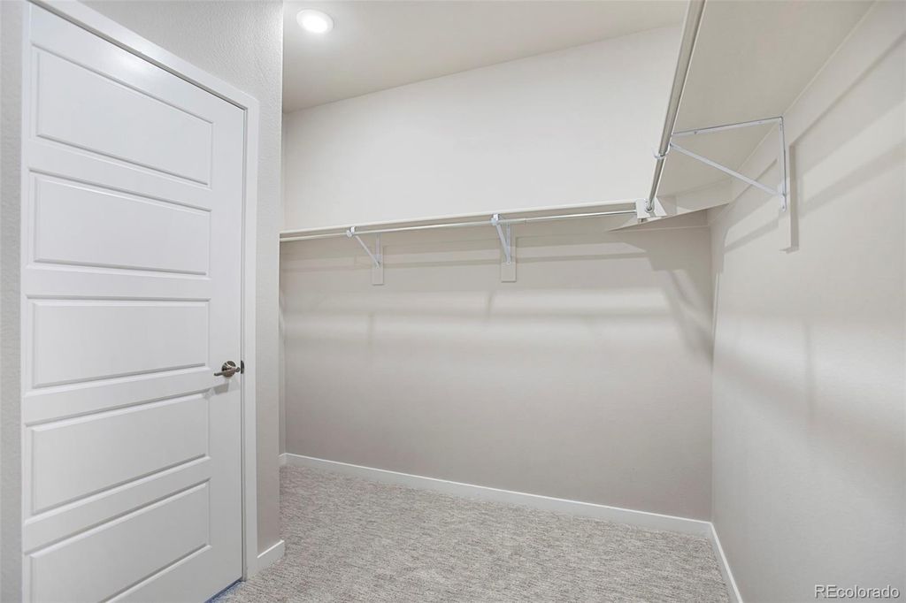 Image 13 of property listing at 480 E Fremont Place 310, Littleton, CO 80122