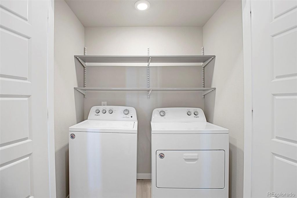 Image 18 of property listing at 480 E Fremont Place 310, Littleton, CO 80122