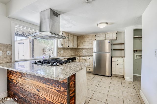 221 MONTEBELLO Drive, El Paso, TX 79912