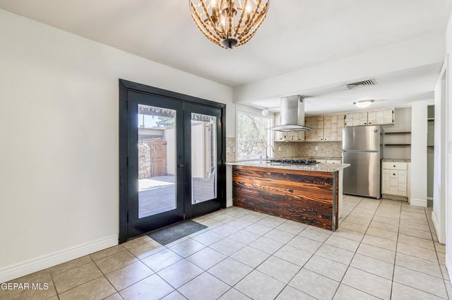 221 MONTEBELLO Drive, El Paso, TX 79912