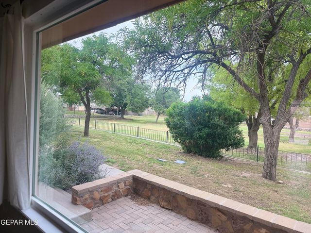 221 MONTEBELLO Drive, El Paso, TX 79912