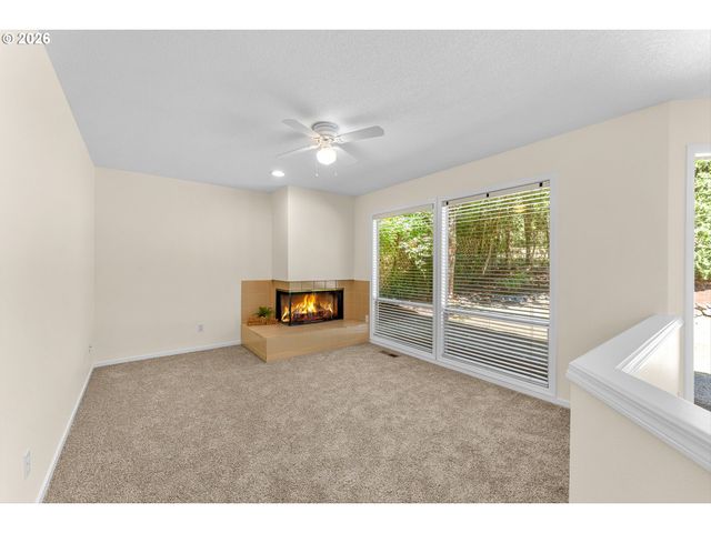 11865 Nw VAUGHAN Ct, Portland, OR 97229