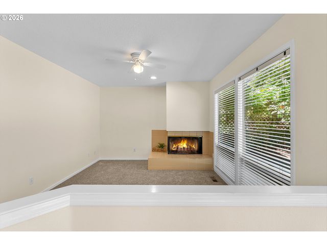 11865 Nw VAUGHAN Ct, Portland, OR 97229