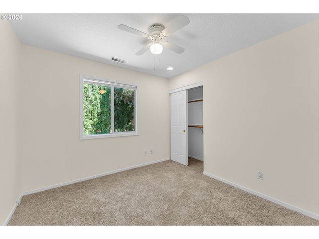 11865 Nw VAUGHAN Ct, Portland, OR 97229