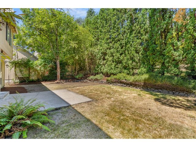 11865 Nw VAUGHAN Ct, Portland, OR 97229