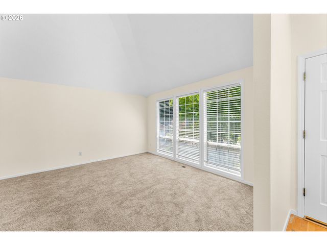 11865 Nw VAUGHAN Ct, Portland, OR 97229