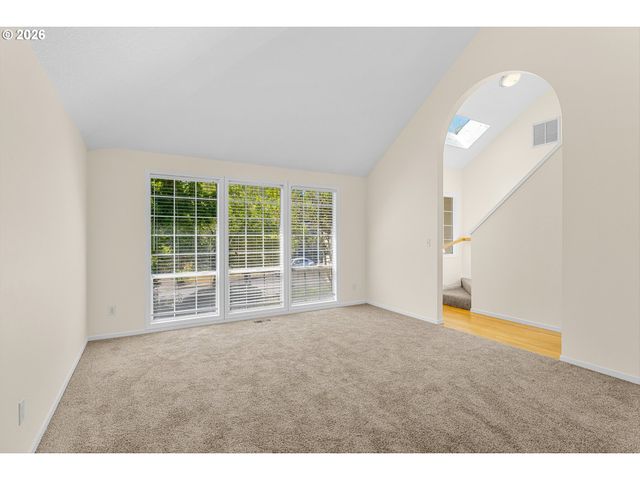 11865 Nw VAUGHAN Ct, Portland, OR 97229