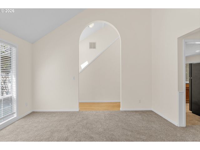 11865 Nw VAUGHAN Ct, Portland, OR 97229