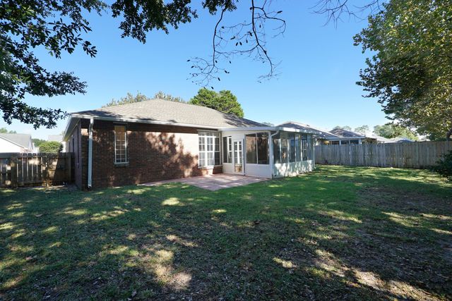 4505 Parkwood Square, Niceville, FL 32578