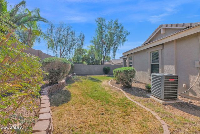 2730 E DRY WOOD Road, Phoenix, AZ 85024