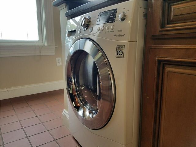 3 Bay View Avenue 6, Bristol, RI 02809