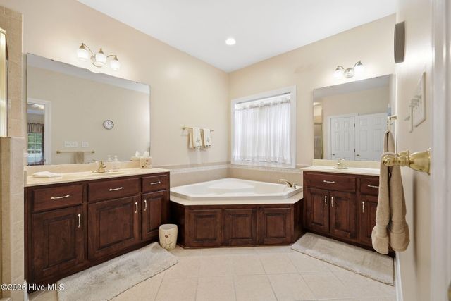 404 Cypress Landing Trail, Chocowinity, NC 27817