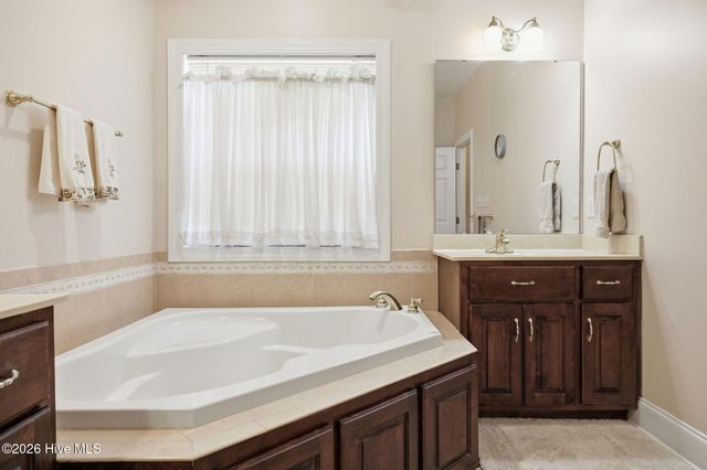 404 Cypress Landing Trail, Chocowinity, NC 27817