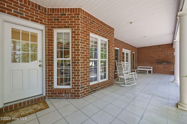 404 Cypress Landing Trail, Chocowinity, NC 27817