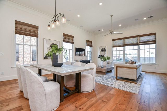 5 Robita Street, Houston, TX 77019