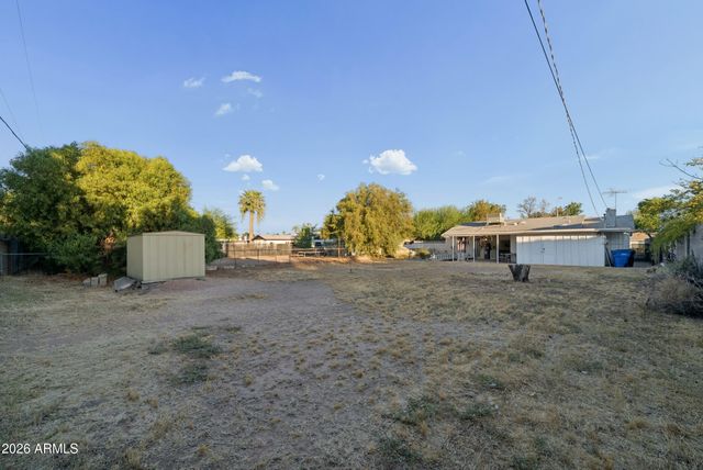 3834 E Indian School Road, Phoenix, AZ 85018