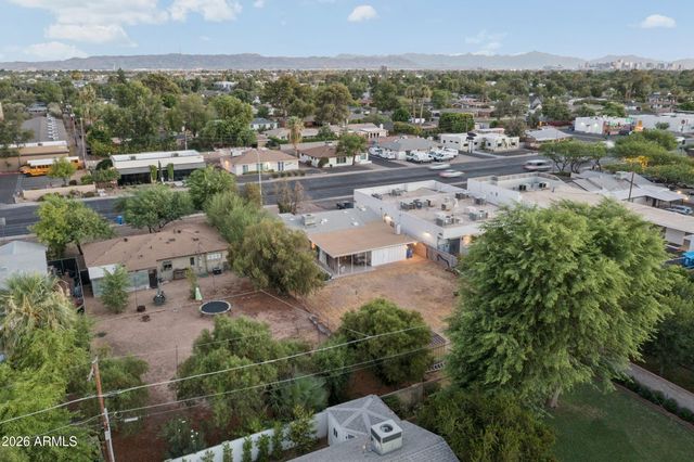 3834 E Indian School Road, Phoenix, AZ 85018