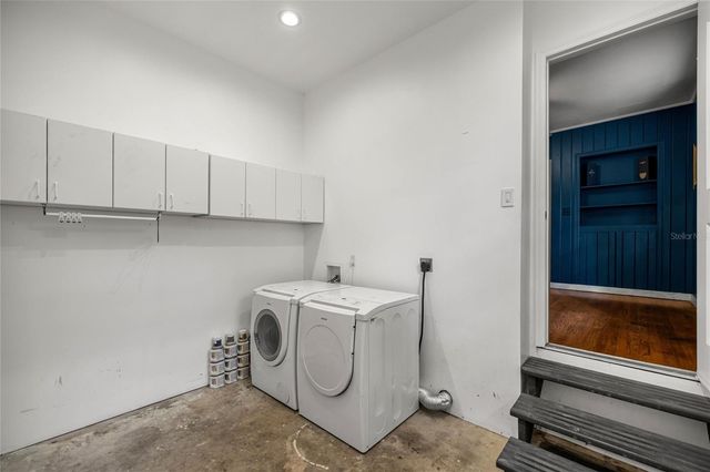 732 NE 12TH TERRACE, Ocala, FL 34470