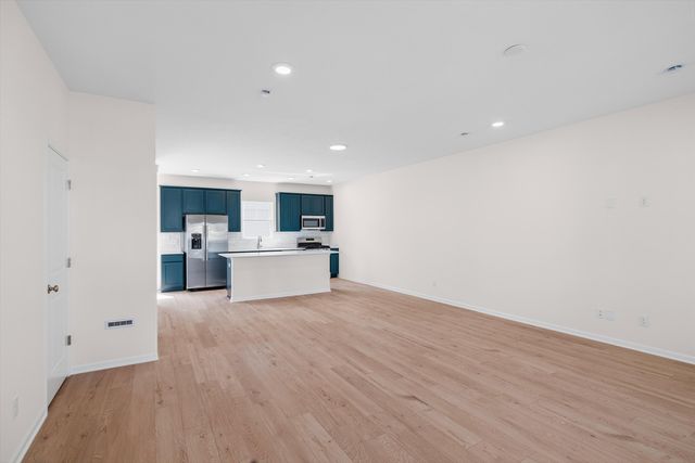 13087 Carolina Street, Crown Point, IN 46307