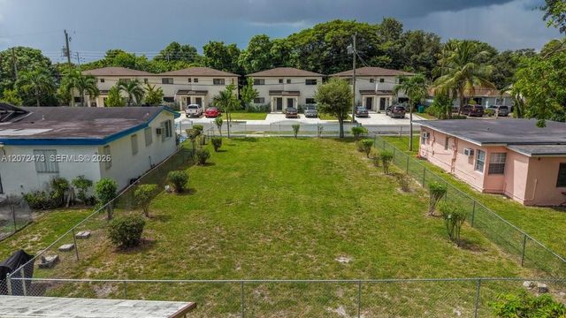 1967 NW 52nd Street, Miami, FL 33142