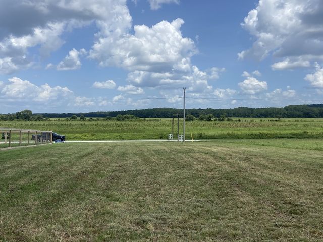 1627 Hardin Bottom River Road, Clifton, TN 38425