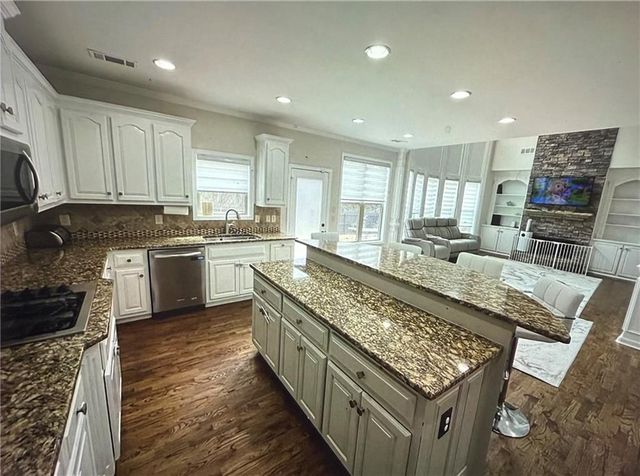 2964 Olivine Drive, Dacula, GA 30019