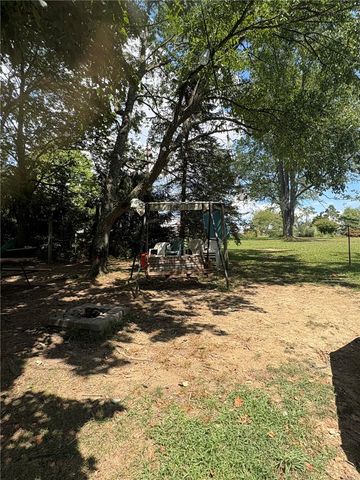 362 Hunters Lane, Export, PA 15632