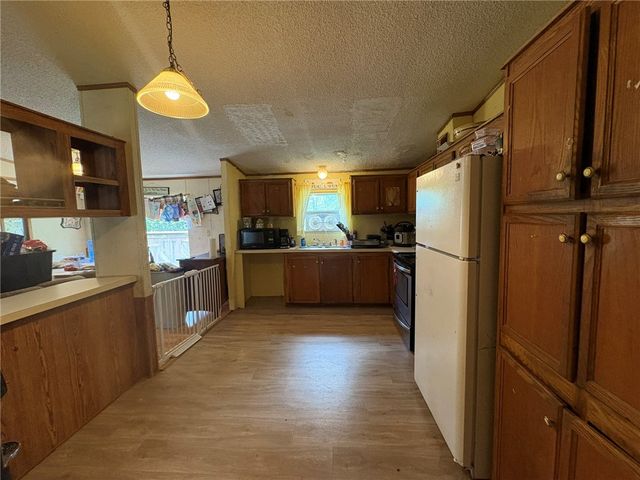 362 Hunters Lane, Export, PA 15632