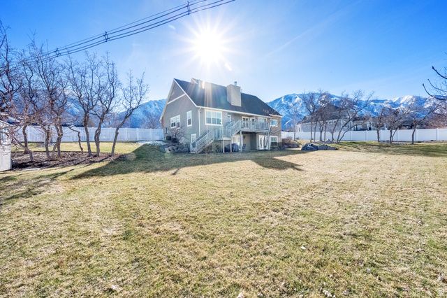 1072 S 925 E, Salem, UT 84653