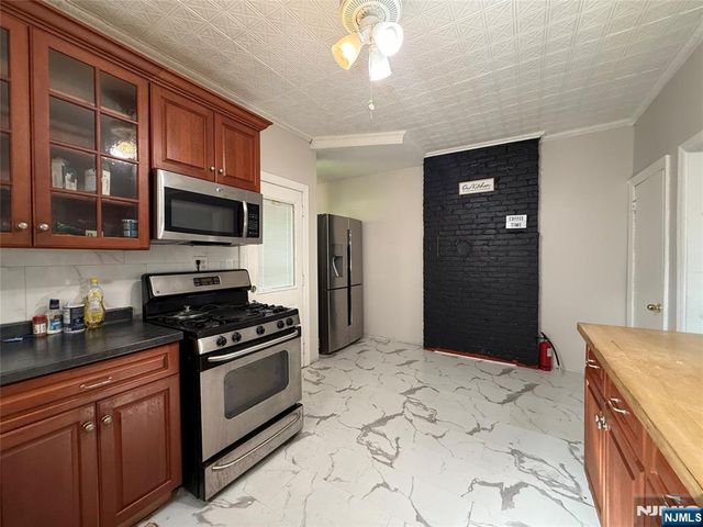 162 Sylvan Street, Rutherford, NJ 07070