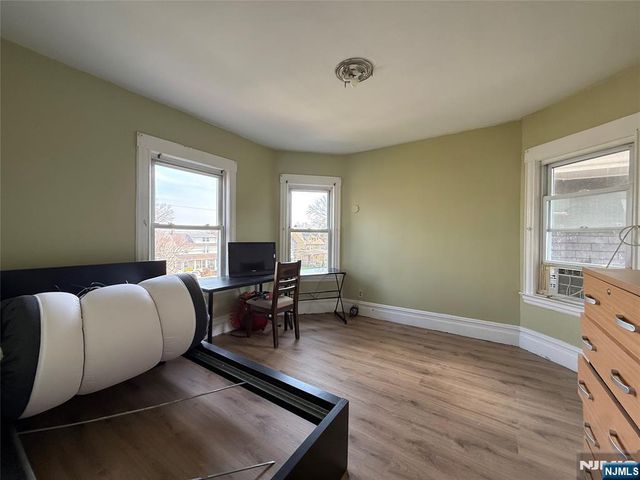 162 Sylvan Street, Rutherford, NJ 07070