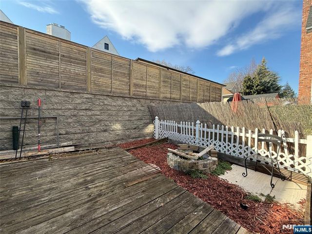 162 Sylvan Street, Rutherford, NJ 07070