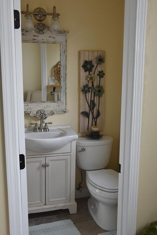 10301 Matthew Avenue NE, Albuquerque, NM 87112