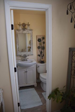 10301 Matthew Avenue NE, Albuquerque, NM 87112