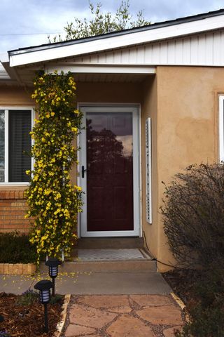 10301 Matthew Avenue NE, Albuquerque, NM 87112