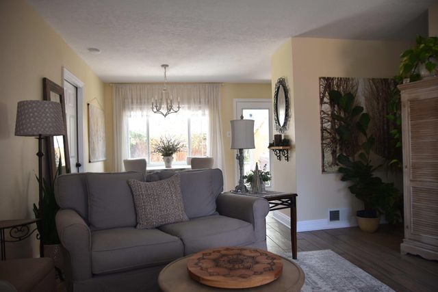 10301 Matthew Avenue NE, Albuquerque, NM 87112