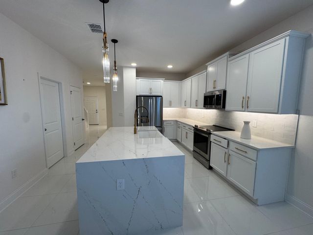 16001 GRAFTON WAY, Winter Garden, FL 34787