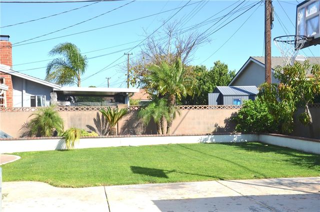 6522 San Haroldo Way, Buena Park, CA 90620