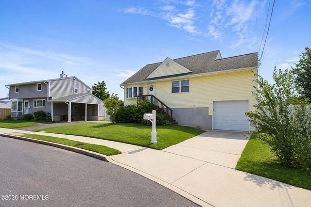 6 Dibling Street, Union Beach, NJ 07735