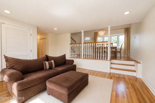 6 Dibling Street, Union Beach, NJ 07735