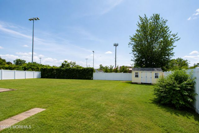 6 Dibling Street, Union Beach, NJ 07735