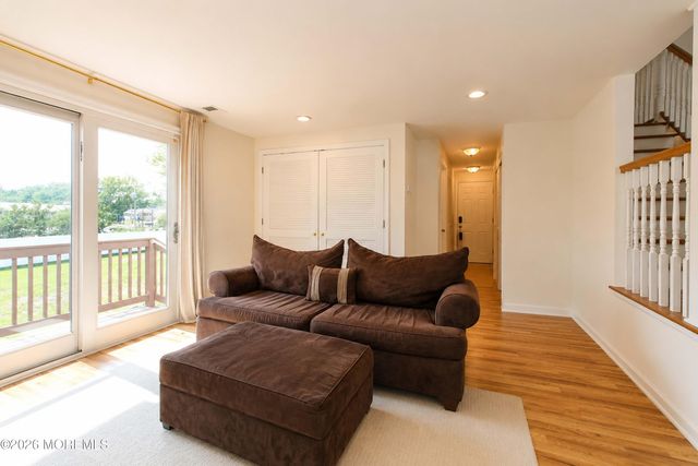 6 Dibling Street, Union Beach, NJ 07735