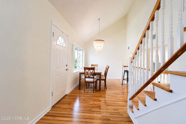 6 Dibling Street, Union Beach, NJ 07735