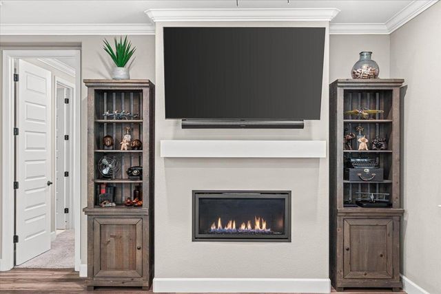 2897 Margot Ln, Turlock, CA 95382