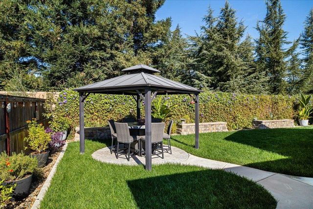 2897 Margot Ln, Turlock, CA 95382