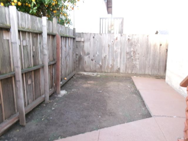 1511 Napa St, Vallejo, CA 94590