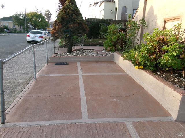 1511 Napa St, Vallejo, CA 94590