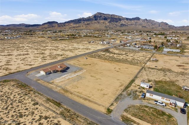 3281 North Woodchips Road, Pahrump, NV 89060